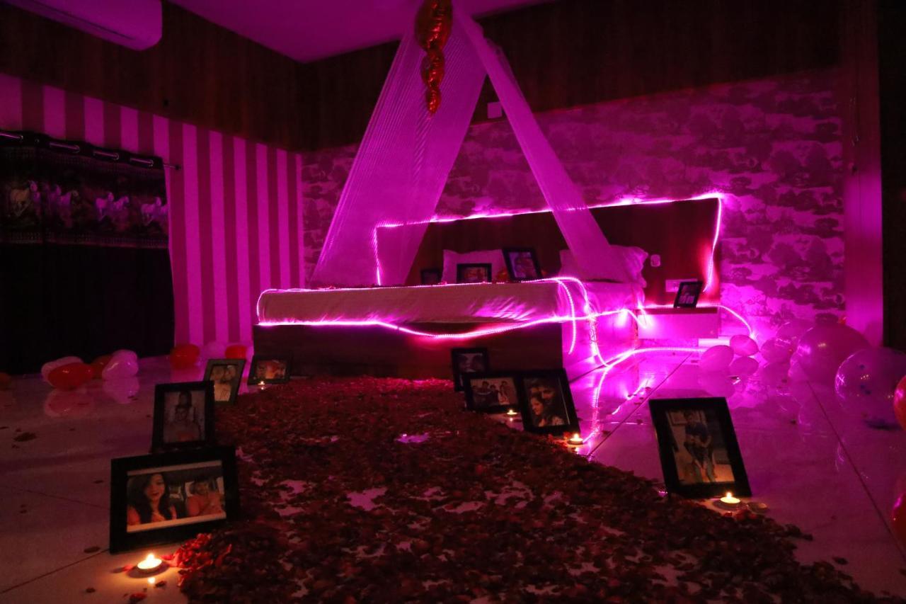 Kesar Hotel Viramgam Bagian luar foto